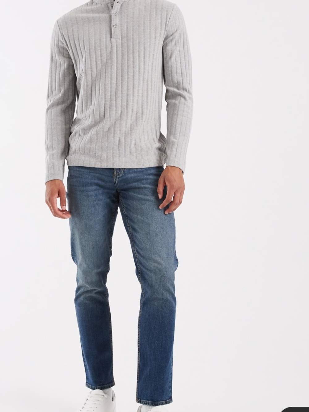ASOS Denim men’s Jeans in Blue slim straight mid rise Med Wash